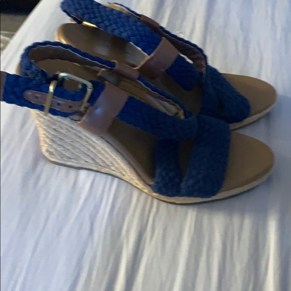 Shoes - Picture 3 of 3